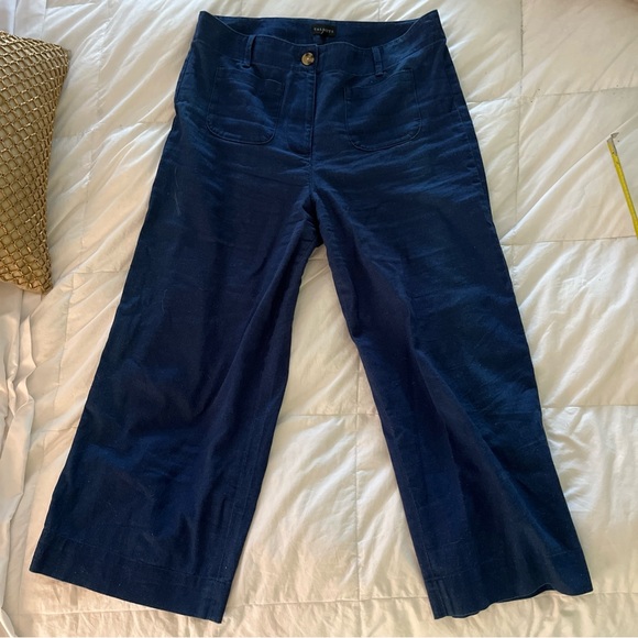 Talbots WIDE CROP PATCH POCKET WASHED BLUE LINEN PANTS size 12
Indigo - Picture 8 of 11